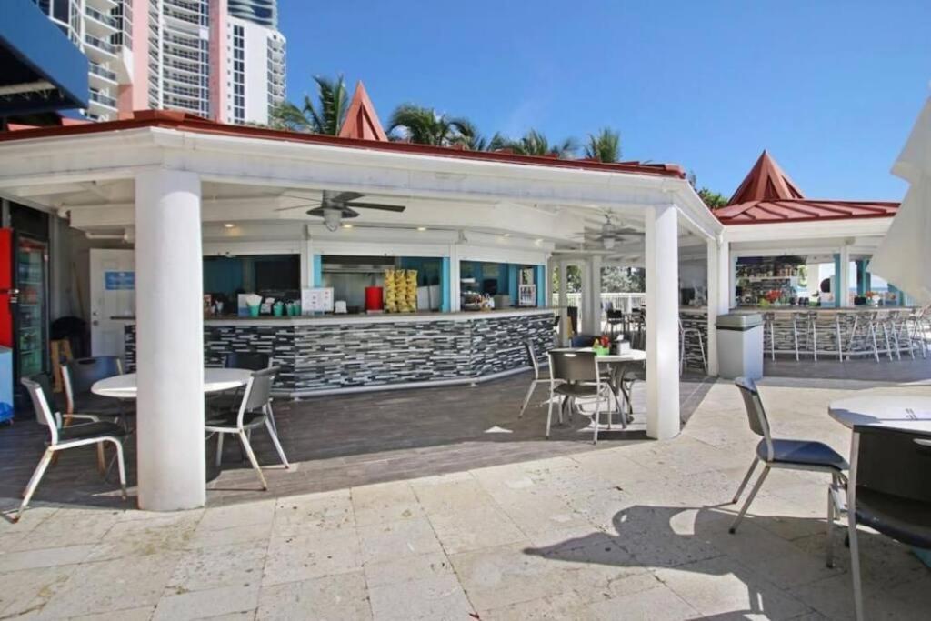 Alojamiento Con Balcon Hacia La Playa 115 Miami Beach Esterno foto